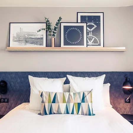 Mercure Paris Hotel 4*