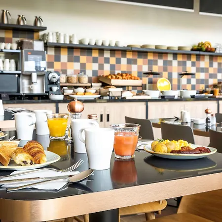 Mercure Paris 4*