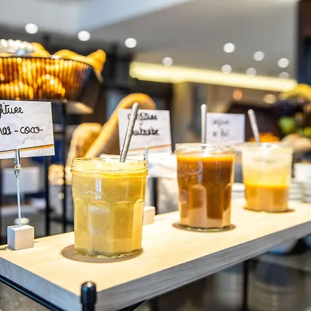 Mercure Paris Hotel 4*