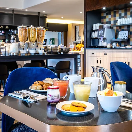 Mercure Paris Hotel Gennevilliers