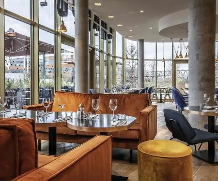 Mercure Paris Hotel 4*