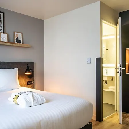 Mercure Paris ホテル 4*