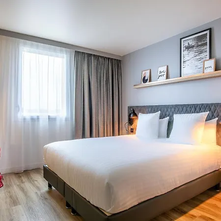 Mercure Paris 4* Gennevilliers